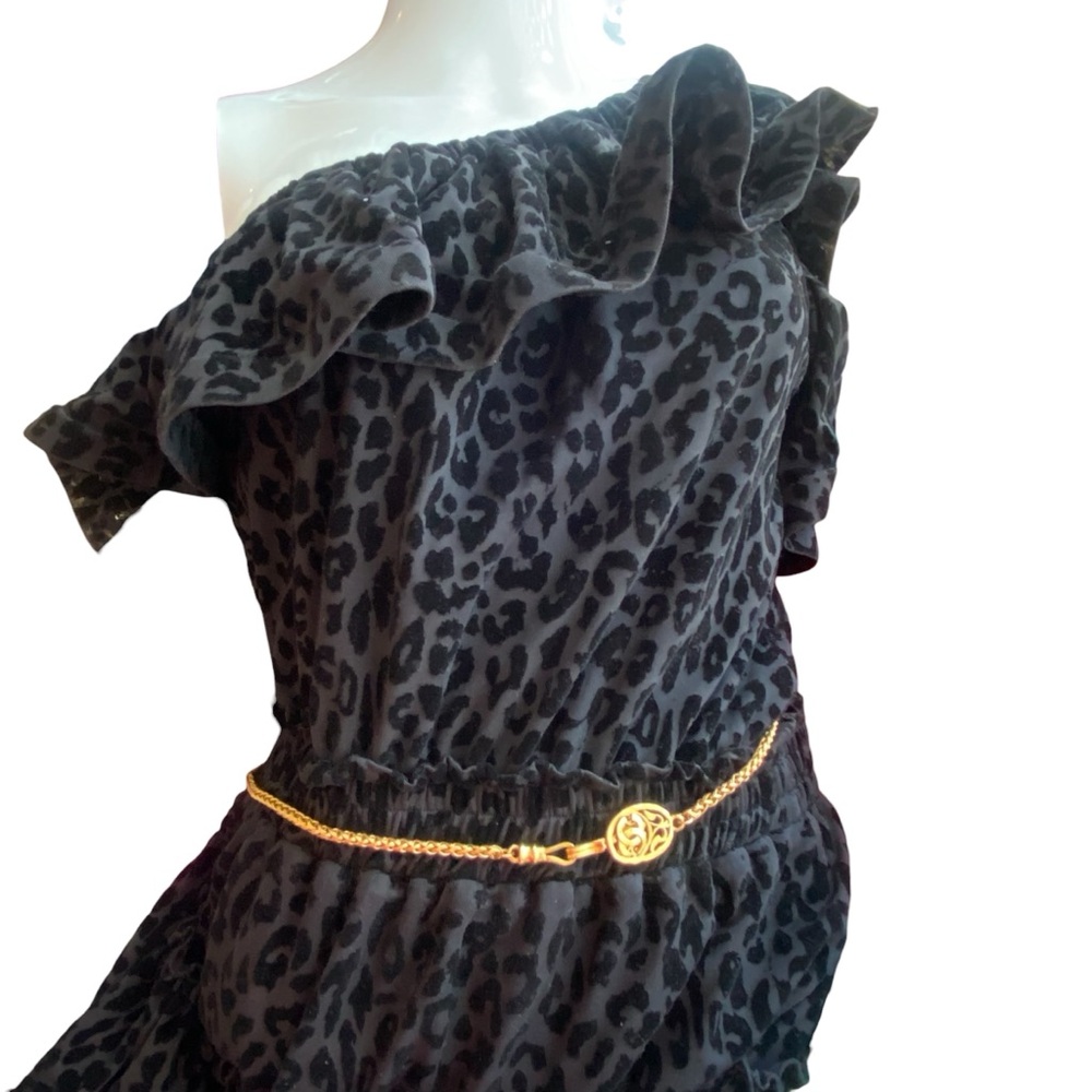5 CHANEL Belt/Necklace